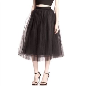 Elizabeth and James Black Tulle Midi Skirt Size 0